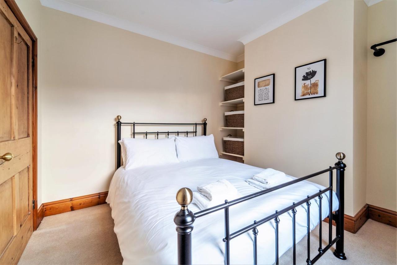 The Cottage In Chester, Sleeps 6 With Free Parking Exterior foto